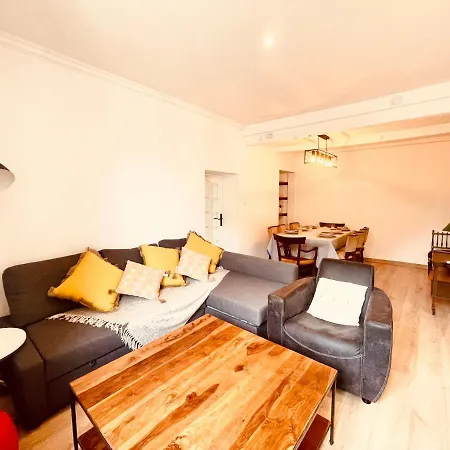 Le Coeur De Nimes Apartment Exterior photo